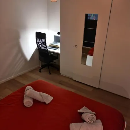 Laurina's Cove 奥斯滕德