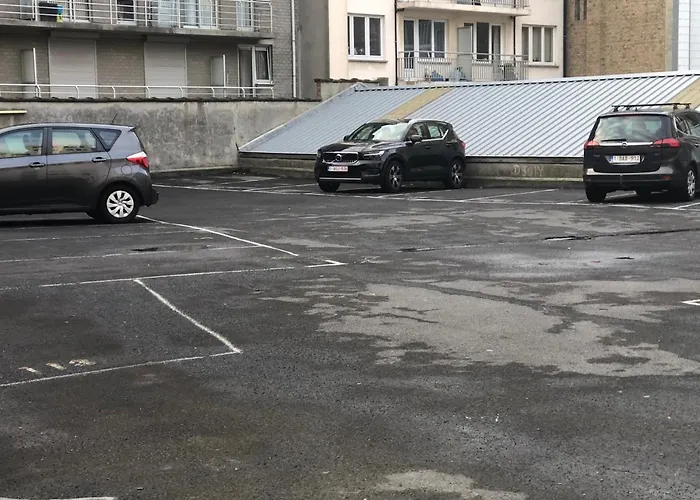 Laurina's Cove * Остенде