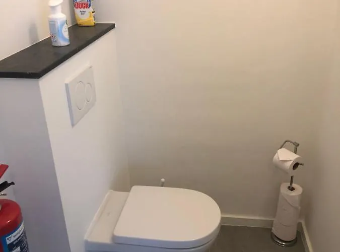 Laurina's Cove Апартаменты *